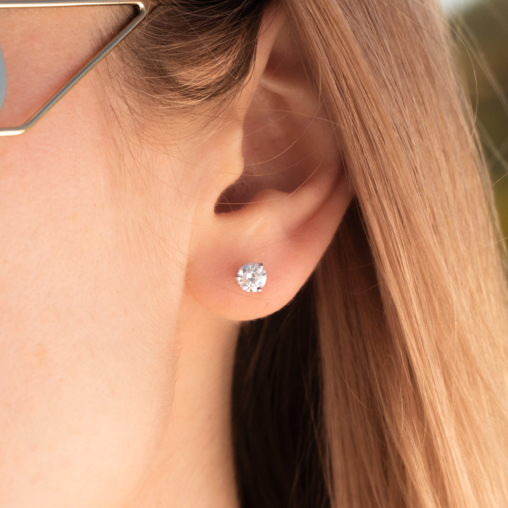 Stud Diamond Earrings 1CT