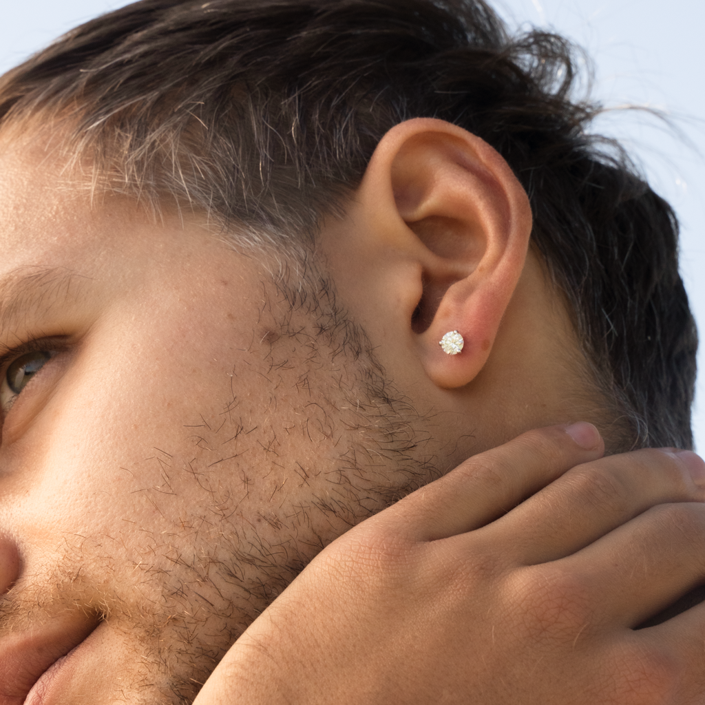 Stud Diamond Earrings 1CT